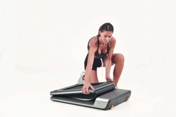Toorx WalkingPad Grigio Display Mirage - immagine 11